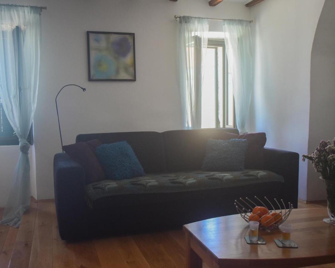 Apartment Sea View Ровінь Екстер'єр фото