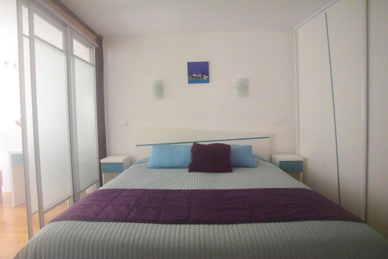 Apartment Sea View Ровінь Екстер'єр фото