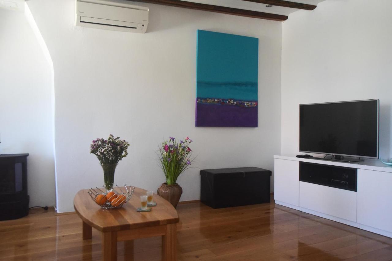 Apartment Sea View Ровінь Екстер'єр фото